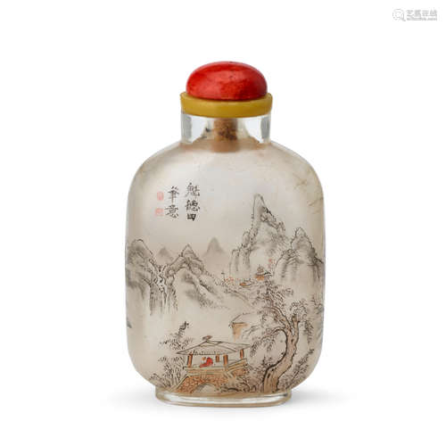 AN INSIDE-PAINTED GLASS SNUFF BOTTLE