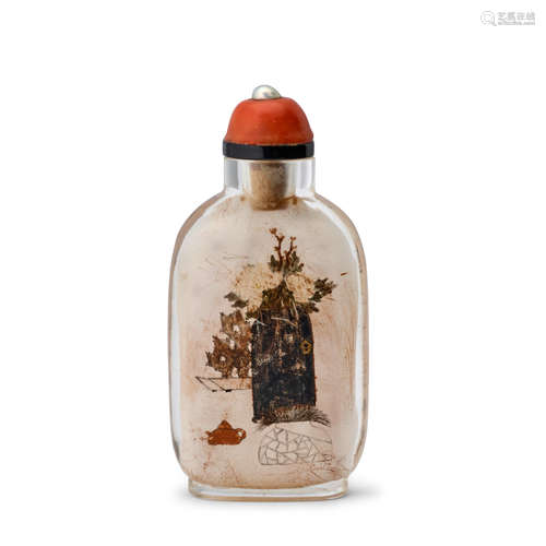 AN INSIDE-PAINTED GLASS SNUFF BOTTLE