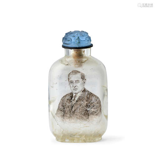 A RARE INSIDE-PAINTED GLASS SNUFF BOTTLE