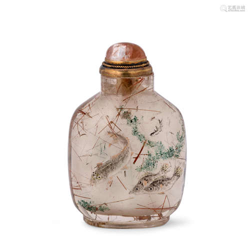 AN UNUSUAL INSIDE-PAINTED HAIR CRYSTAL SNUFF BOTTLE