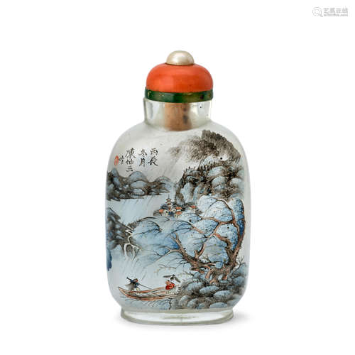 AN INSIDE-PAINTED GLASS SNUFF BOTTLE