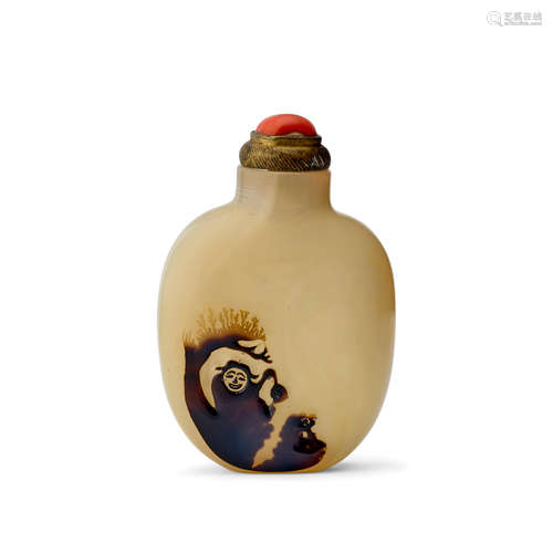 AN UNUSUAL DENDRITIC MACARONI SHADOW AGATE SNUFF BOTTLE