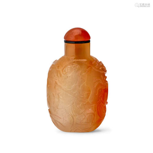 A CARNELIAN SNUFF BOTTLE