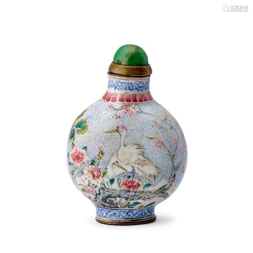 AN IMPERIAL GUANGZHOU (CANTON) ENAMEL SNUFF BOTTLE