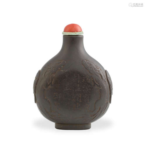 An Imperial carved duan stone snuff bottle