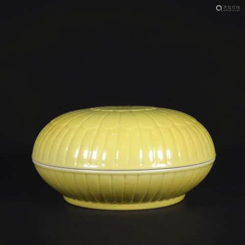 A yellow glazed 'pumpkin' box and cover