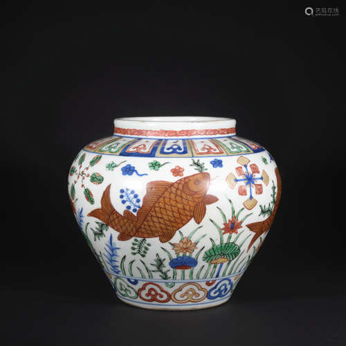 A Wu cai 'fish' jar