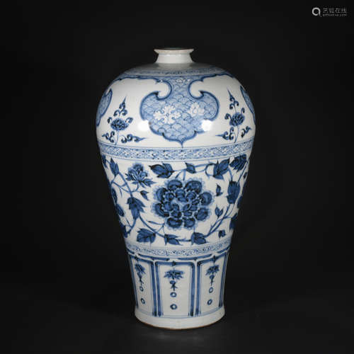 A blue and white 'floral' Meiping