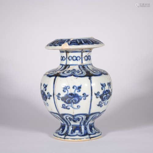 A blue and white 'flowers' vase