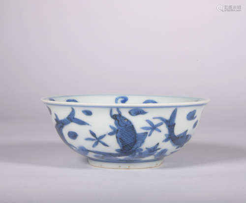 A blue and white 'dragon' bowl