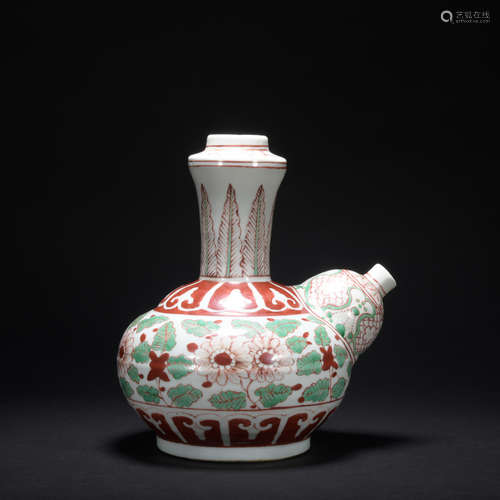 A Wu cai 'floral' vase