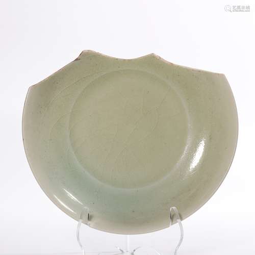 A celadon-glazed dish