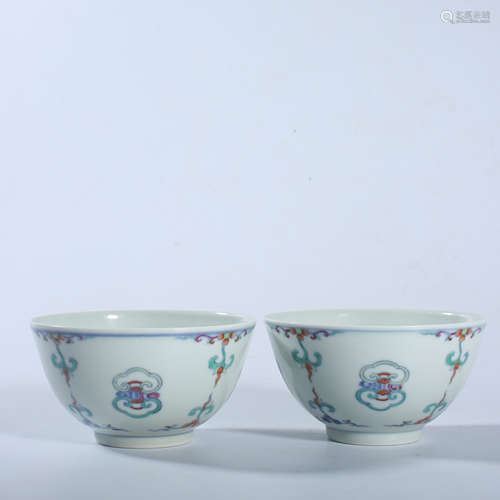 Qing Dynasty Yongzheng Doucai Small Cup