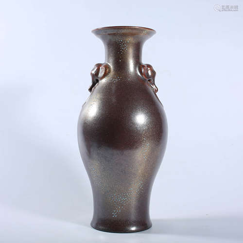 Qing Dynasty Qianlong rust red double ear vase