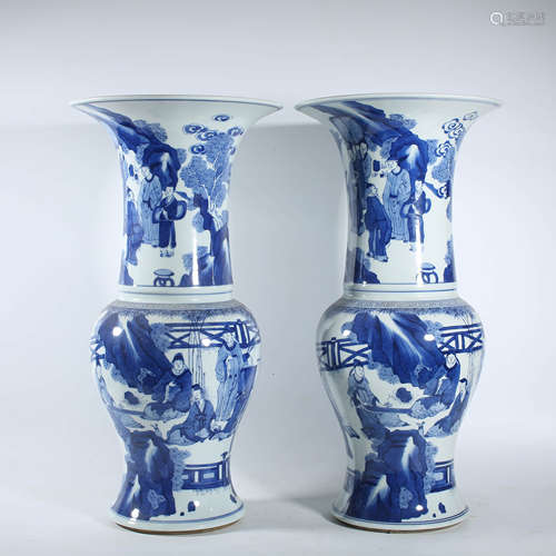 Qing Kangxi blue and white flower goblets