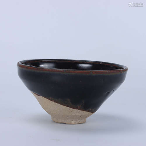 A black glaze built-in cup of Fuqing kiln in the Southern So...