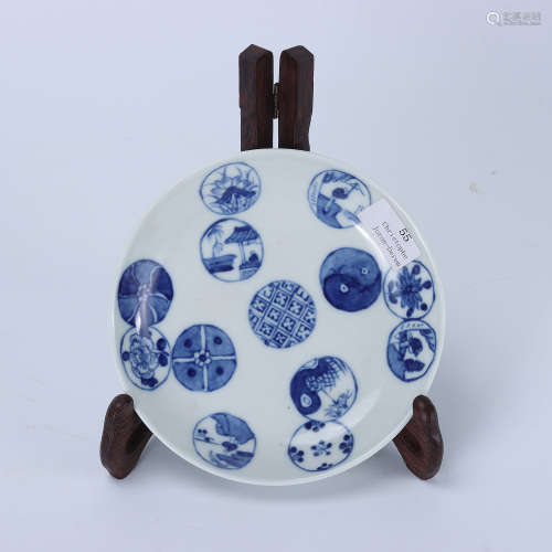 Daoguang blue and white leather ball pattern plate