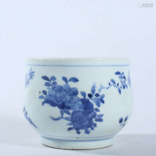 Qing Shunzhi Blue and White Flower Bowl