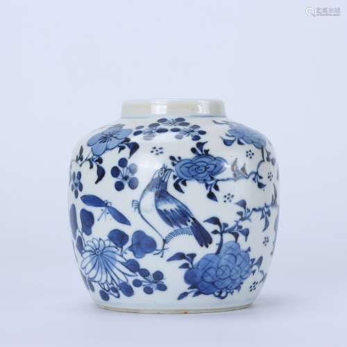 Guangxu blue and white flower and bird pattern jar
