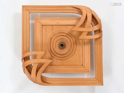 Vincent GONZALEZ (1928-2019) Applique murale en bois mouluré...