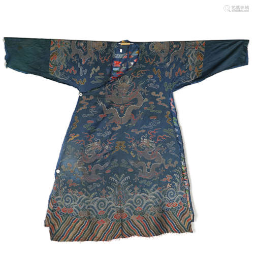 An Embroidered Dragon Robe