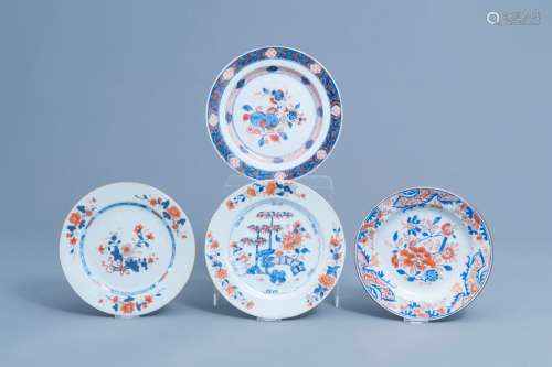 Four Chinese Imari style plates with floral design, Kangxi/Q...