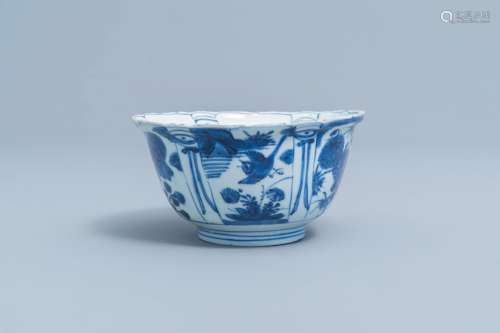A Chinese blue and white kraak porcelain 'crow' bowl, Wanli