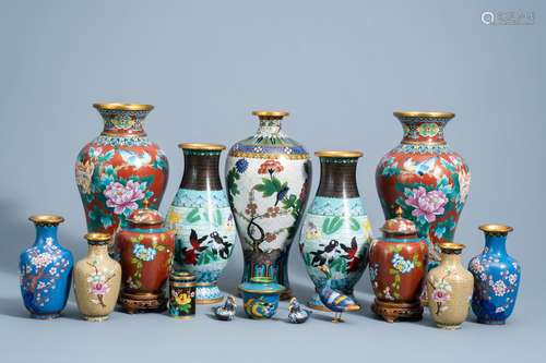 An extensive and varied collection of Chinese cloisonne ware...