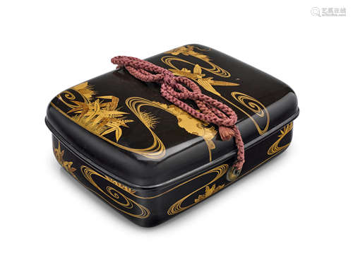 A Kodaiji-style lacquer tebako (accessory box)