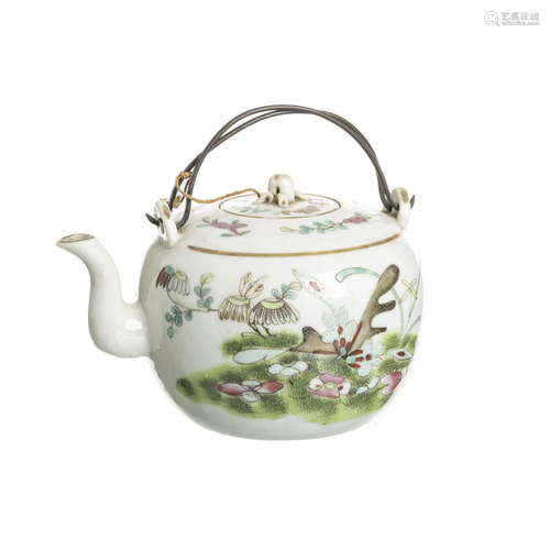 Chinese porcelain teapot