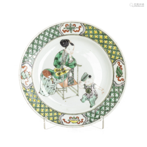 Small Chinese porcelain 'famille verte' plate