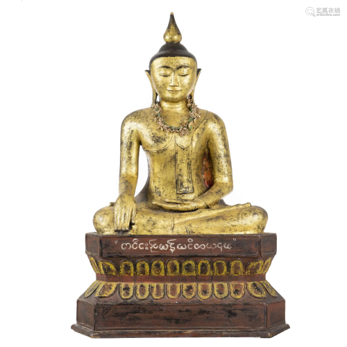 Shan giltwood Shakyamuni Buddha