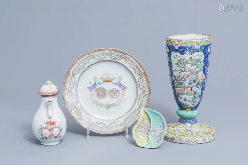 A varied collection of Chinese famille rose porcelain,