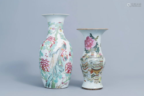 A Chinese qianjiang cai yenyen vase with antiquities