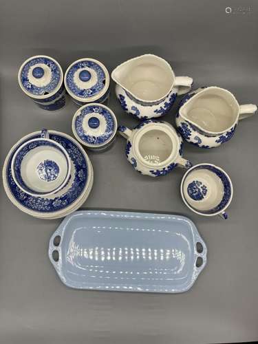 STAFFORDSHIRE, ENGLISH SCENIC - Partie de service en faience...