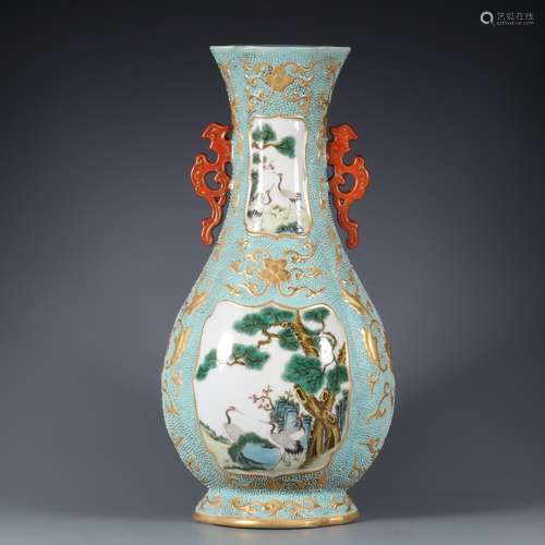 chinese green-glazed famille rose porcelain vase