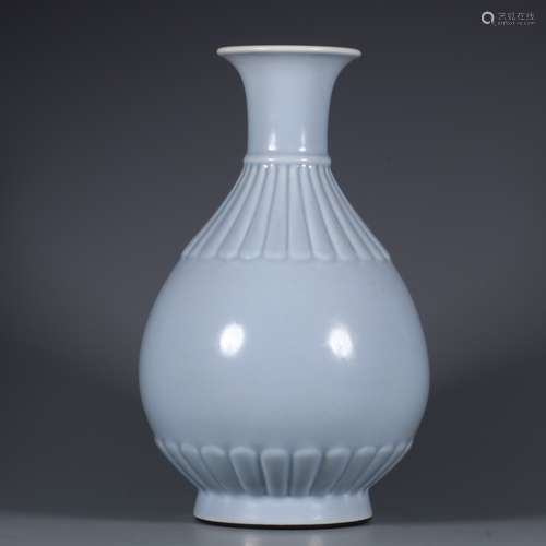 chinese celadon glazed porcelain pear shaped vase