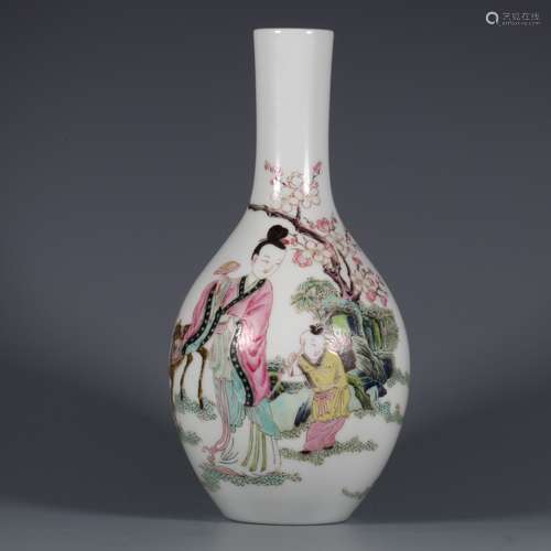 chinese famille rose porcelain bottle vase