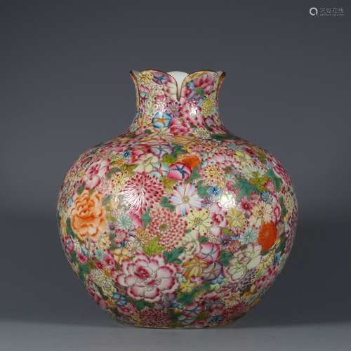 chinese famille rose porcelain pot