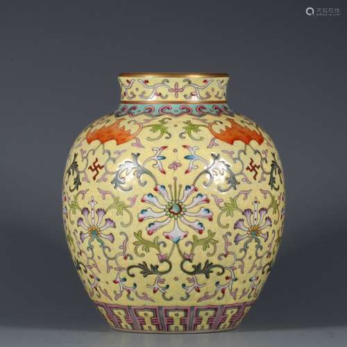 chinese yellow-ground famille rose porcelain jar