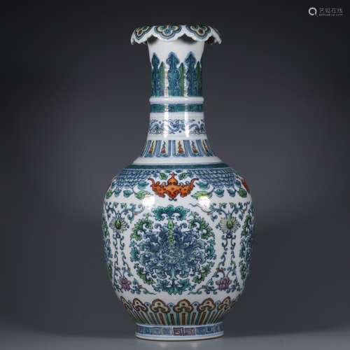 chinese doucai porcelain vase