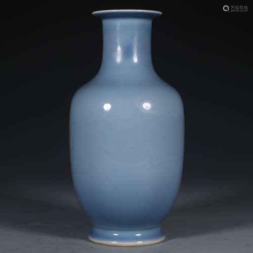 chinese celadon glazed porcelain vase