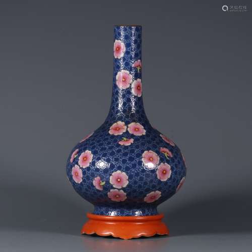 chinese blue-ground porcelai vase