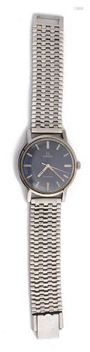 A Gentleman's Omega stainless steel automatic wristwatch