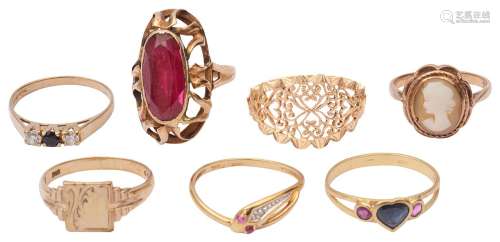 A sapphire and ruby set heart ring and a collection of gem s...