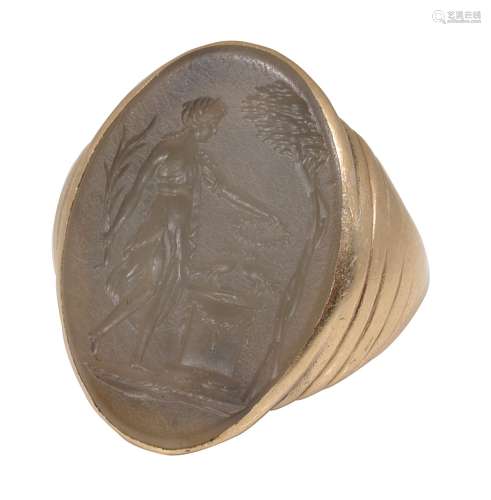 A late 18th century carved hardstone intaglio Gentleman's si...