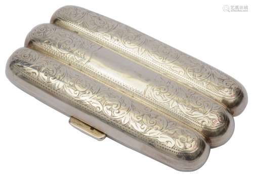 An Edwardian silver cigar case