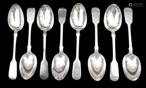 A set of eight Victorian fiddle pattern dessert spoons