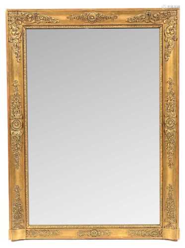 Early 20th Century gilt wall mirror