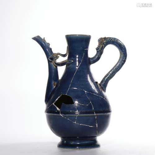 A blue glazed winepot